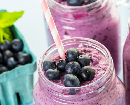 Blueberry spinach superpower smoothie