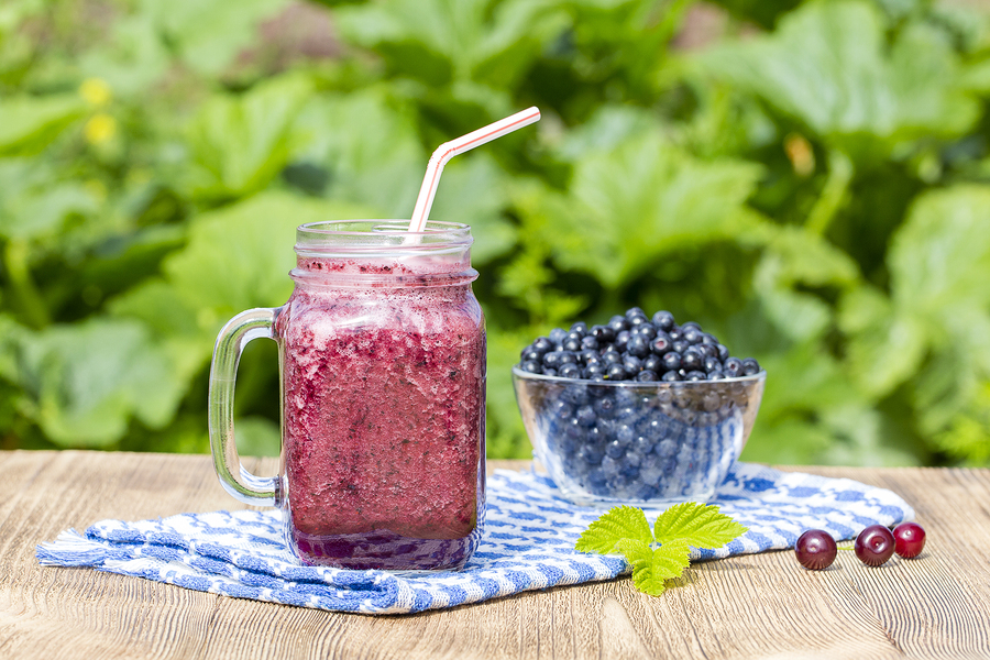 Cherry Blueberry Recovery Smoothie - The Endurance Edge